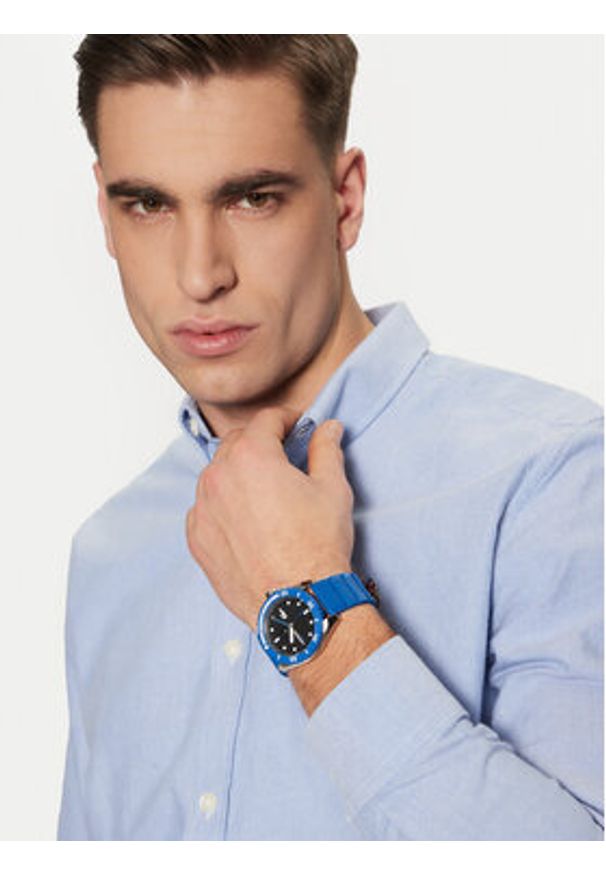 Lacoste Zegarek Finn 2011285 Niebieski. Kolor: niebieski. Materiał: syntetyk