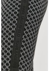 Karl Lagerfeld spodnie 221W1005 damskie kolor czarny proste high waist. Okazja: na co dzień. Stan: podwyższony. Kolor: czarny. Styl: casual #2