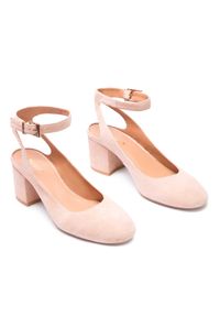 Kazar - Beżowe czółenka damskie. Zapięcie: pasek. Kolor: beżowy. Materiał: zamsz. Obcas: na obcasie. Styl: street. Wysokość obcasa: średni #2