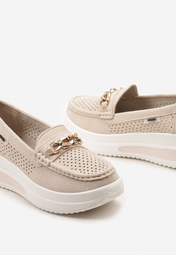 Born2be - Beżowe Mokasyny z Łańcuszkiem i Platformą Grimenna. Kolor: beżowy. Materiał: jeans. Sezon: wiosna. Obcas: na platformie. Styl: elegancki