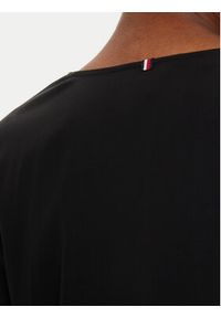 TOMMY HILFIGER - Tommy Hilfiger Bluzka WW0WW43364 Czarny Regular Fit. Kolor: czarny. Materiał: wiskoza