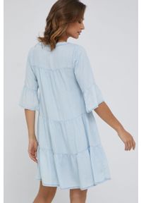 Answear Lab sukienka mini rozkloszowana. Kolor: niebieski. Materiał: tkanina. Typ sukienki: rozkloszowane. Styl: wakacyjny. Długość: mini #3