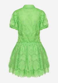 Born2be - Zielona Koronkowa Sukienka Mini w Kwiaty z Bufiastymi Rękawami Cervi. Kolor: zielony. Materiał: koronka. Wzór: kwiaty. Długość: mini #5