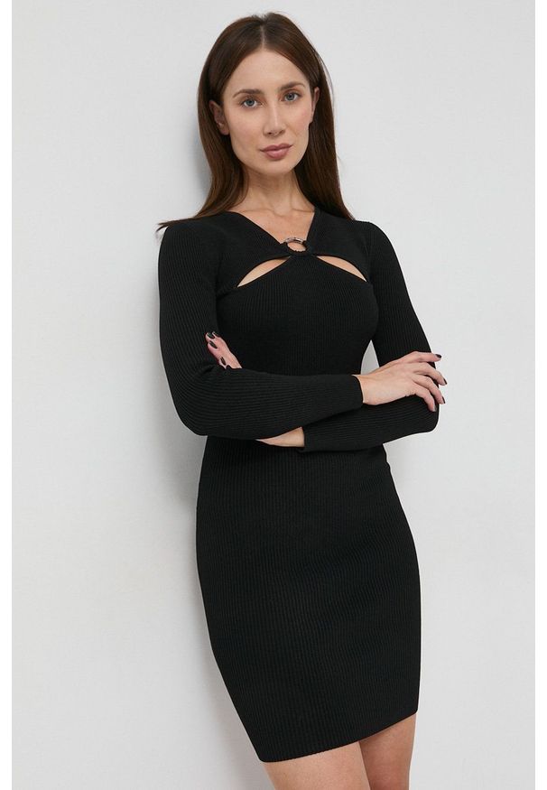 MICHAEL Michael Kors sukienka kolor czarny mini dopasowana. Kolor: czarny. Materiał: dzianina, wiskoza. Długość rękawa: długi rękaw. Typ sukienki: dopasowane. Długość: mini