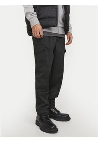 Jack & Jones - Jack&Jones Spodnie materiałowe Bill 12247358 Czarny Tapered Fit. Kolor: czarny. Materiał: bawełna