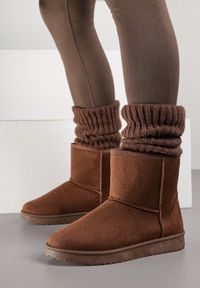 Born2be - Brązowe Śniegowce Ozdobione Przeszyciem Retila. Okazja: na co dzień. Kolor: brązowy. Materiał: jeans. Wzór: aplikacja. Styl: casual #4
