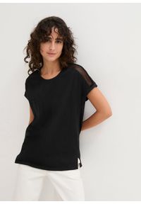 bonprix - Luźniejszy shirt z koronką. Kolor: czarny. Materiał: koronka, bawełna. Wzór: koronka