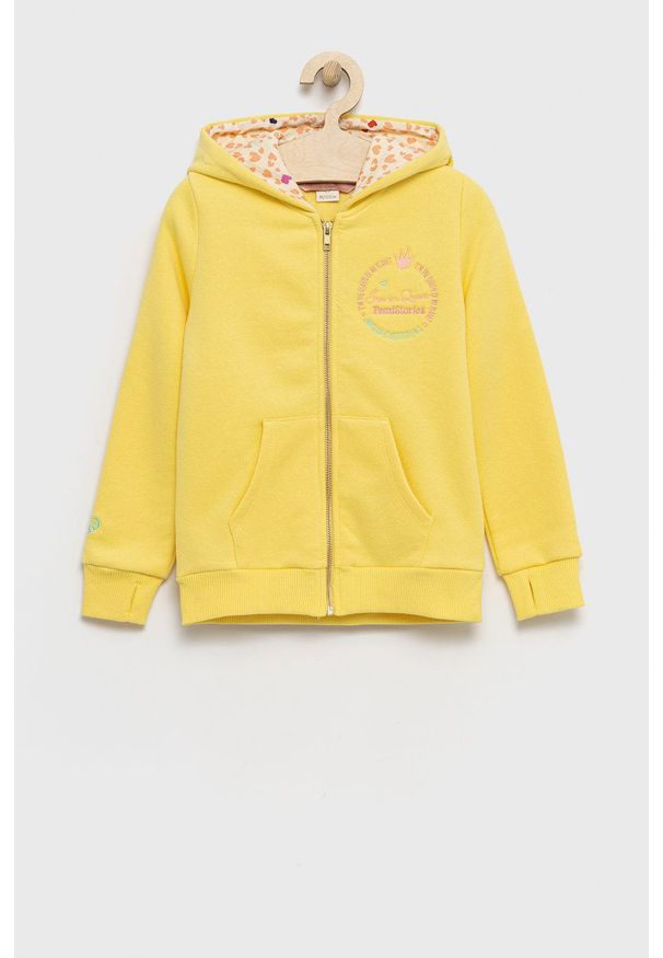 Femi Stories bluza dziecięca kolor żółty z kapturem z nadrukiem. Okazja: na co dzień. Typ kołnierza: kaptur. Kolor: żółty. Wzór: nadruk. Styl: casual
