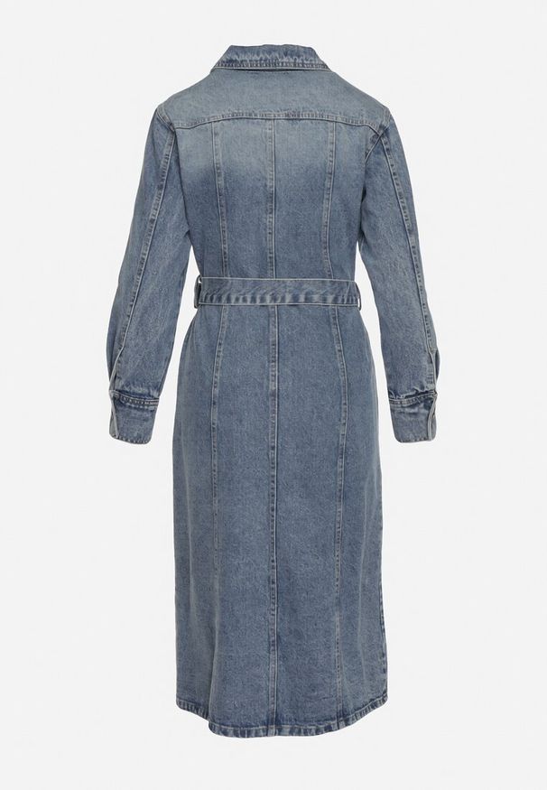 Born2be - Niebieska Koszulowa Sukienka Jeansowa z Bawełny z Kieszeniami i Materiałowym Paskiem Udettia. Kolor: niebieski. Materiał: bawełna, materiał, jeans. Typ sukienki: koszulowe