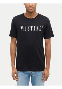 Mustang T-Shirt Austin 1014695 Czarny Regular Fit. Kolor: czarny. Materiał: bawełna