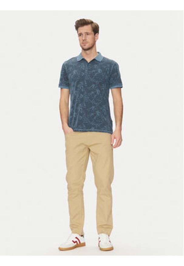 Blend Polo 20718251 Niebieski Regular Fit. Typ kołnierza: polo. Kolor: niebieski. Materiał: bawełna