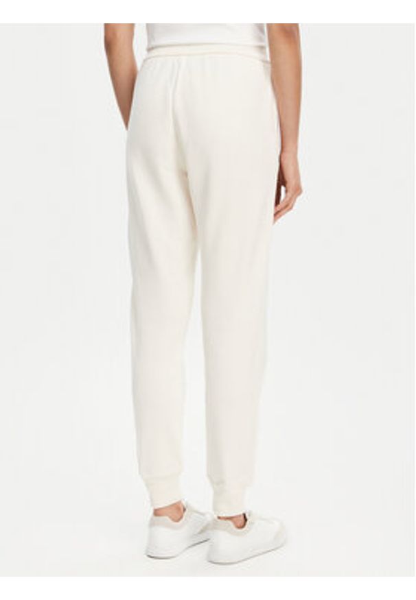 Armani Exchange Spodnie dresowe XW000503 AF12804 U1003 Écru Regular Fit. Materiał: bawełna