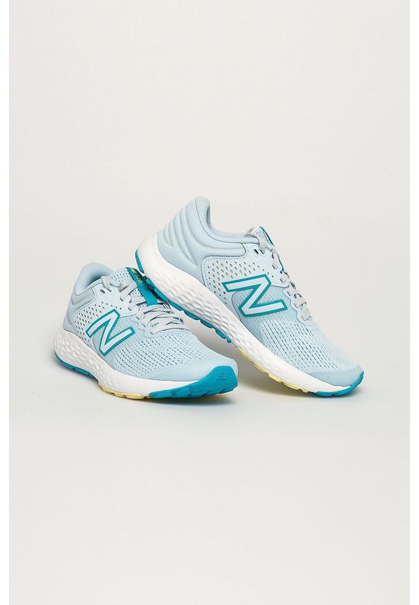 New Balance - Buty W520LY7. Zapięcie: sznurówki. Kolor: niebieski. Materiał: guma