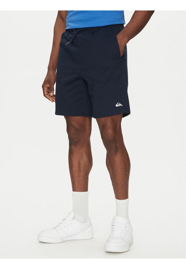 Quiksilver Szorty sportowe EQYFB03372 Granatowy Regular Fit. Kolor: niebieski. Materiał: bawełna, syntetyk. Styl: sportowy