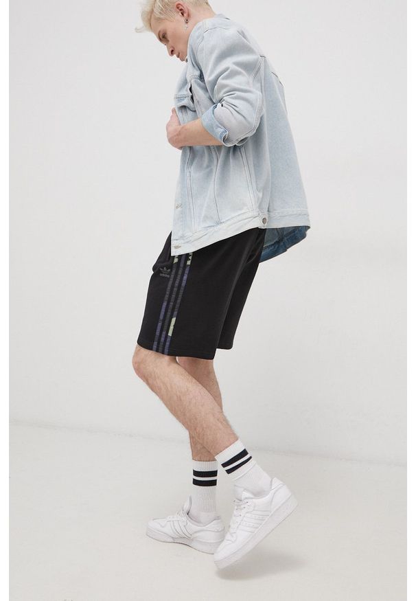 adidas Originals Szorty męskie kolor czarny. Kolor: czarny. Materiał: dzianina, bawełna