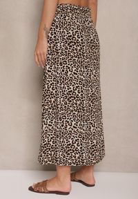 Renee - Brązowa Rozkloszowana Spódnica z Wiskozy ze Wsuwanymi Kieszeniami Koselle. Okazja: na co dzień. Kolor: brązowy. Materiał: wiskoza. Styl: elegancki, casual #4