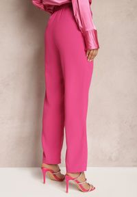 Renee - Fuksjowe Spodnie o Klasycznym Fasonie z Kieszeniami Dracaisa. Kolor: różowy. Styl: klasyczny #2