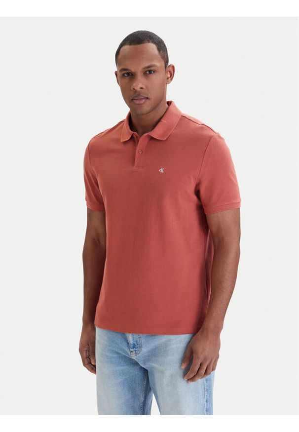 Calvin Klein Jeans Polo LV040EM269 Brązowy Regular Fit. Typ kołnierza: polo. Kolor: brązowy. Materiał: bawełna