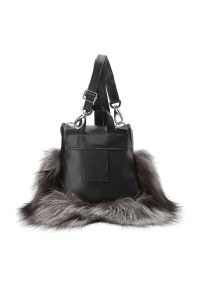 Czarno Szara Elegancka Torebka Luka-Pelli Plecaczek Z Naturalnym Futrem Z Lisa. Kolor: szary. Materiał: futrzane. Styl: elegancki. Rodzaj torebki: przez ramię #3