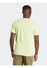 Adidas - adidas T-Shirt Train Essentials Seasonal Training Graphic IJ9602 Żółty Regular Fit. Kolor: żółty. Materiał: bawełna