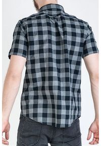 Lee - LEE BUTTON DOWN SS MĘSKA KOSZULA MATERIAŁOWA W KRATĘ BLACK L886GB01 112123631. Typ kołnierza: button down. Materiał: materiał #4