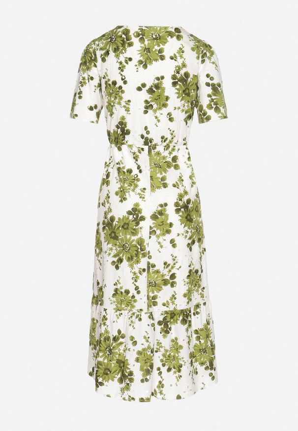 Born2be - Zielona Sukienka z Bawełny Ażurowa w Kwiaty z Rozkloszowanym Dołem Florbia. Okazja: na co dzień. Kolor: zielony. Materiał: bawełna. Długość rękawa: krótki rękaw. Wzór: kwiaty, ażurowy. Sezon: wiosna. Typ sukienki: rozkloszowane. Styl: klasyczny, casual