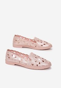 Born2be - Różowe Balerinki Telemeni. Wysokość cholewki: przed kostkę. Nosek buta: okrągły. Zapięcie: bez zapięcia. Kolor: różowy. Szerokość cholewki: normalna. Wzór: ażurowy, aplikacja. Obcas: na płaskiej podeszwie. Styl: boho #3