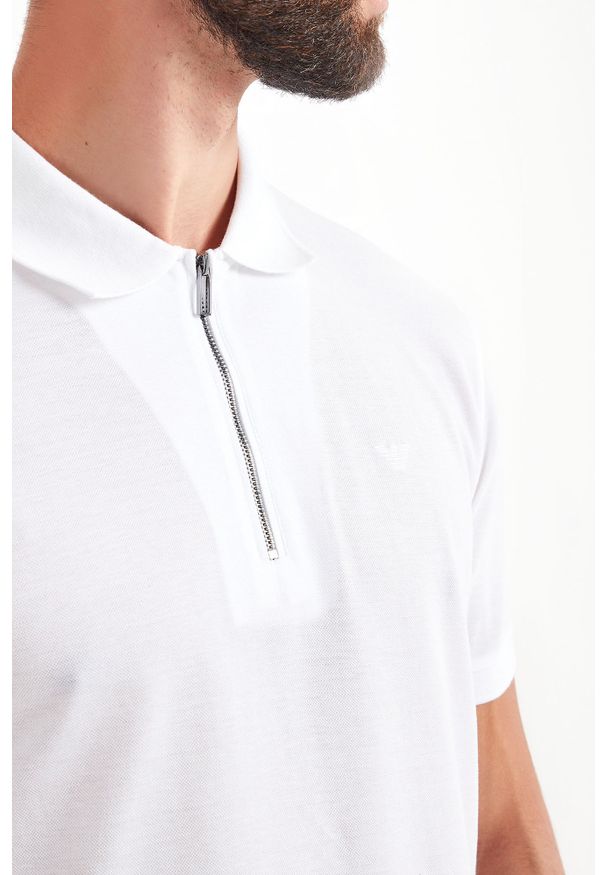 Emporio Armani - POLO EMPORIO ARMANI. Typ kołnierza: polo. Wzór: jednolity, nadruk. Styl: sportowy
