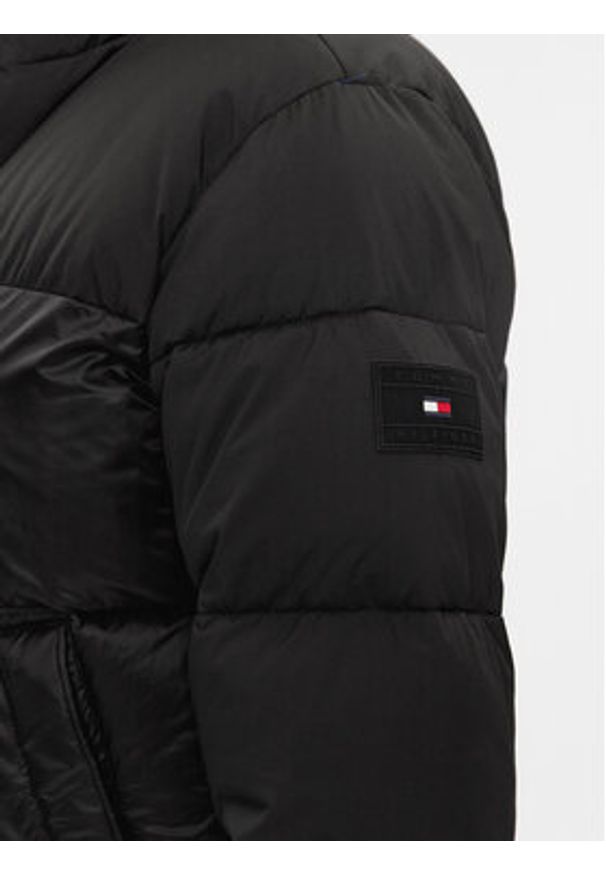 TOMMY HILFIGER - Tommy Hilfiger Kurtka zimowa Tech Stand Collar MW0MW27586 Czarny Regular Fit. Kolor: czarny. Materiał: syntetyk. Sezon: zima