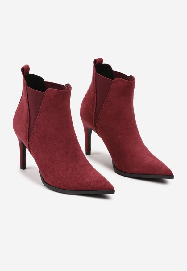 Renee - Bordowe Botki na Szpilce w Klasycznym Stylu z Elastyczną Wstawką Vittania. Kolor: czerwony. Materiał: wełna, jeans. Obcas: na szpilce. Styl: klasyczny