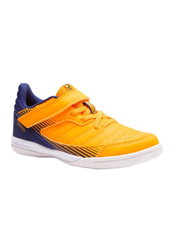 KIPSTA - Buty do piłki nożnej halowej futsal dla dzieci Kipsta ESKUDO 500 KD. Kolor: żółty, pomarańczowy, wielokolorowy, niebieski. Materiał: kauczuk. Wzór: gładki
