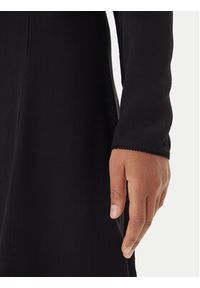 Tommy Jeans Sukienka codzienna DW0DW21916 Czarny Regular Fit. Okazja: na co dzień. Kolor: czarny. Materiał: wiskoza. Typ sukienki: proste. Styl: casual #3