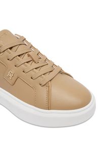 TOMMY HILFIGER - Tommy Hilfiger Sneakersy Th Chic Platform FW0FW09396 Brązowy. Kolor: brązowy. Materiał: skóra. Obcas: na platformie #6
