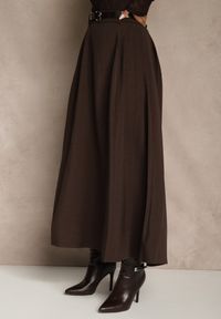 Renee - Brązowa Rozkloszowana Spódnica z Wiskozy z Dodatkowym Paskiem z Klamrą Lowedina. Kolor: brązowy. Materiał: wiskoza #2