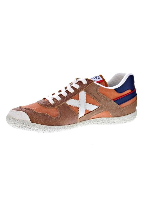 Buty do chodzenia męskie Munich 1600 Goal. Kolor: brązowy. Materiał: skóra. Szerokość cholewki: normalna. Sport: turystyka piesza