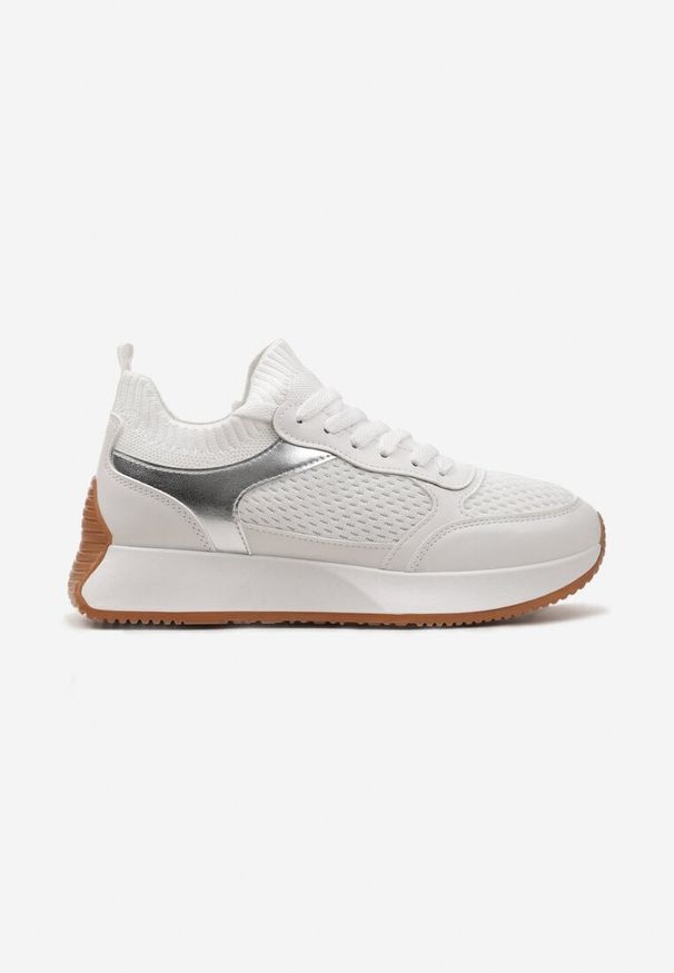 Born2be - Białe Sneakersy z Elastyczną Cholewką Vespiera. Okazja: na co dzień. Kolor: biały. Materiał: jeans. Szerokość cholewki: normalna. Obcas: na obcasie