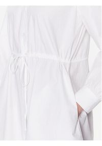 TOMMY HILFIGER - Tommy Hilfiger Sukienka koszulowa WW0WW39196 Biały Regular Fit. Kolor: biały. Materiał: bawełna. Typ sukienki: koszulowe