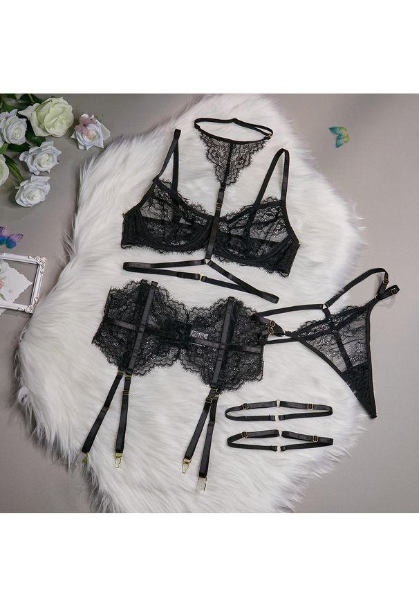 Intica - Komplet bielizny koronkowej z ozdobą na szyję na romantyczne wieczory Nunuta. Kolor: czarny. Materiał: koronka. Wzór: aplikacja