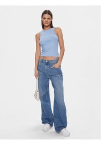Tommy Jeans Top Essential DW0DW17382 Niebieski Slim Fit. Kolor: niebieski. Materiał: bawełna