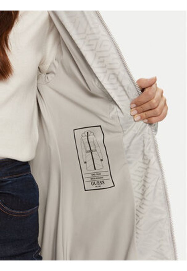 Guess Kurtka zimowa Seline W4BL58 WGL72 Szary Regular Fit. Kolor: szary. Materiał: bawełna. Sezon: zima