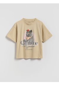 Reserved - Bawełniany t-shirt z nadrukiem - beżowy. Kolor: beżowy. Materiał: bawełna. Wzór: nadruk