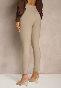 Renee - Jasnobeżowe Spodnie Skinny High Waist Kolanira. Okazja: na co dzień. Stan: podwyższony. Kolor: beżowy. Styl: sportowy, casual #3