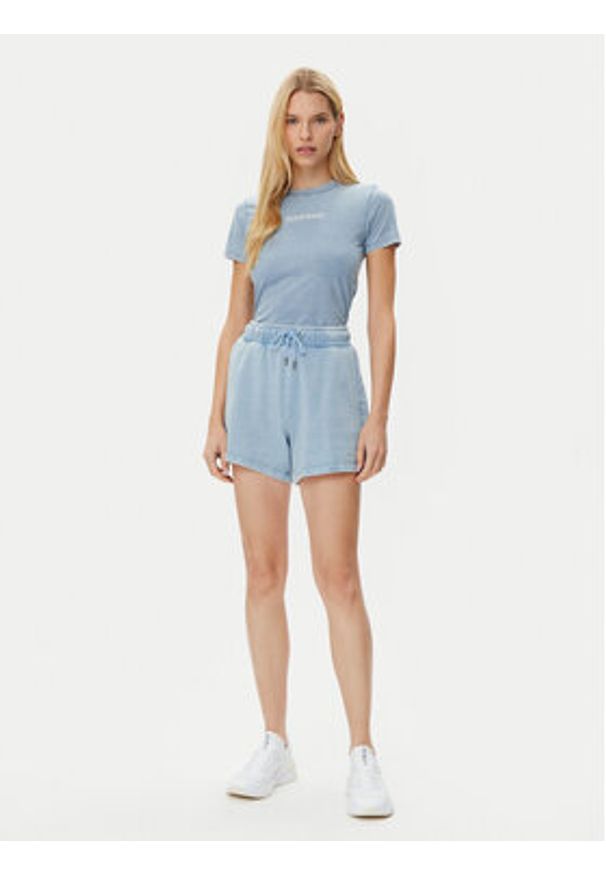 Guess Jeans Szorty sportowe W5GD0N KCTJ1 Niebieski Relaxed Fit. Kolor: niebieski. Materiał: bawełna