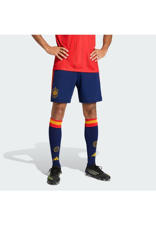 Adidas - Szorty Spain 26 Home. Kolor: niebieski. Technologia: ClimaCool (Adidas). Sport: piłka nożna