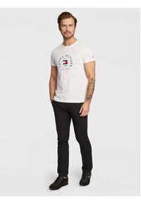 TOMMY HILFIGER - Tommy Hilfiger Chinosy Bleecker MW0MW26619 Czarny Slim Fit. Kolor: czarny. Materiał: bawełna