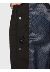 Guess Kurtka zimowa 4G V2BL09 WF330 Czarny Regular Fit. Kolor: czarny. Materiał: bawełna, syntetyk. Sezon: zima #2