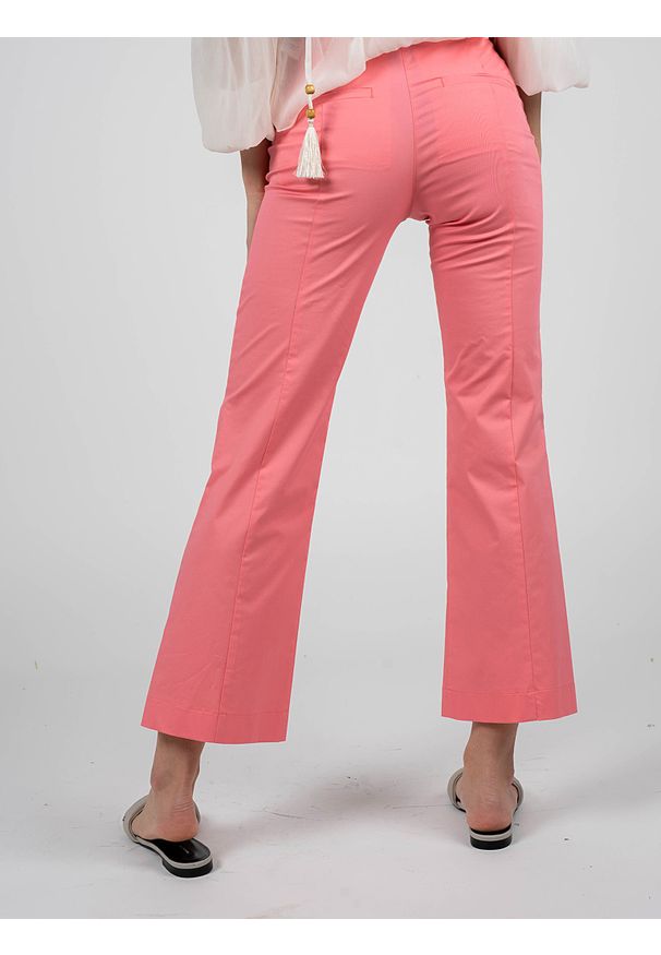 Patrizia Pepe Spodnie | DP1073 A3ZE | Kobieta | Różowy. Okazja: na co dzień. Stan: obniżony. Kolor: różowy. Materiał: bawełna, elastan. Styl: casual