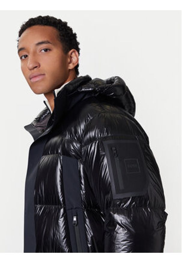 BOSS Kurtka puchowa Hysolite 50544323 Czarny Regular Fit. Kolor: czarny. Materiał: syntetyk