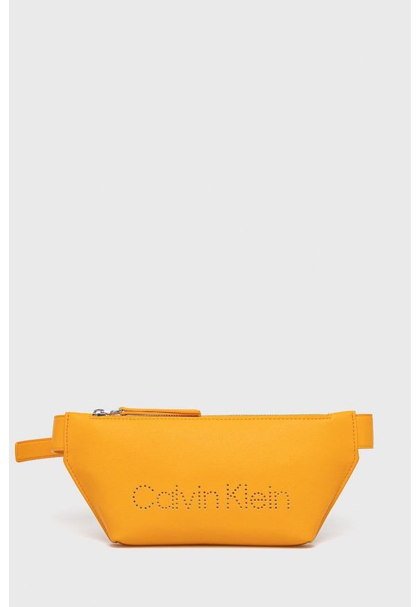 Calvin Klein nerka kolor pomarańczowy. Kolor: pomarańczowy