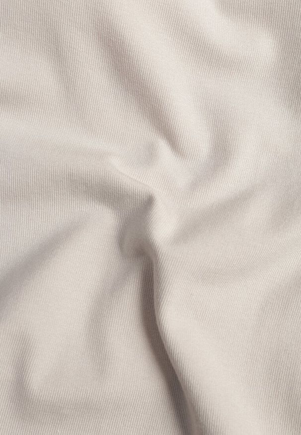 Renee - Beżowy Top z Wiskozy na Podwójnych Ramiączkach Indrea. Okazja: na co dzień. Kolor: beżowy. Materiał: wiskoza. Długość rękawa: na ramiączkach. Styl: casual, klasyczny